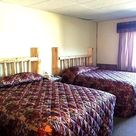 Sportsman'S Lodge Baudette Exterior photo